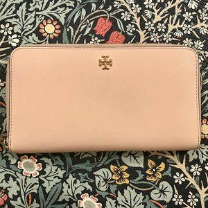 Tory Burch Robinson Zip Continental Wallet - Pale Apricot